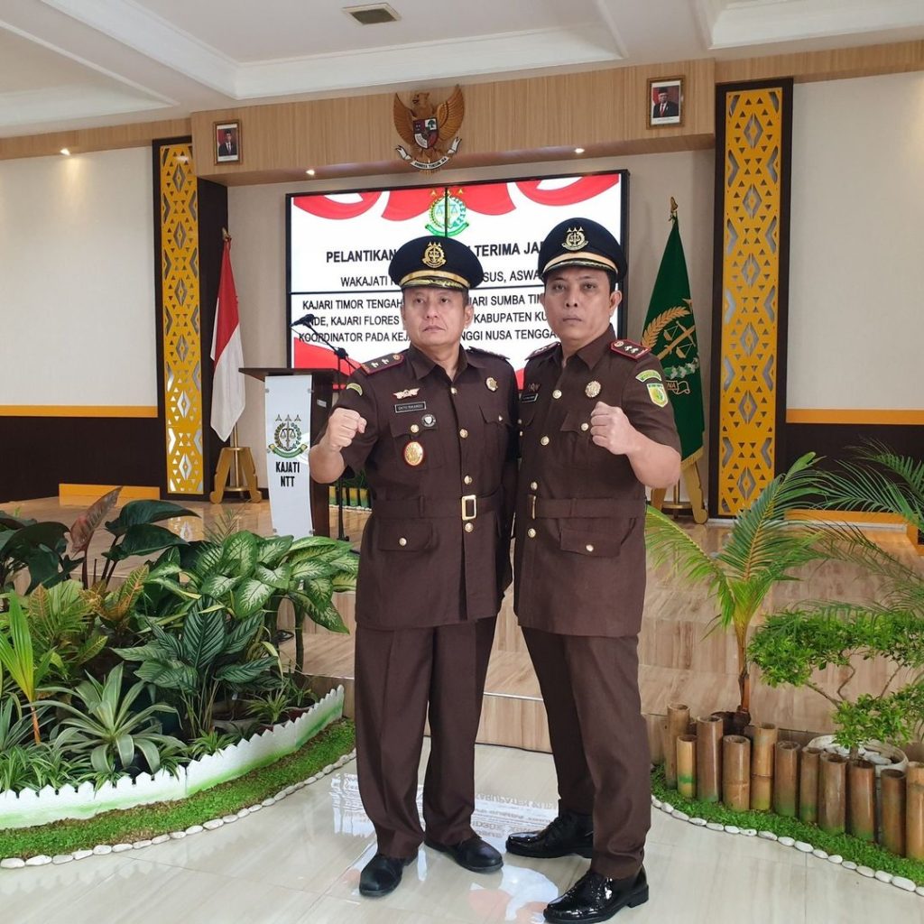 328975100_5421560217949432_8267384988639046688_n